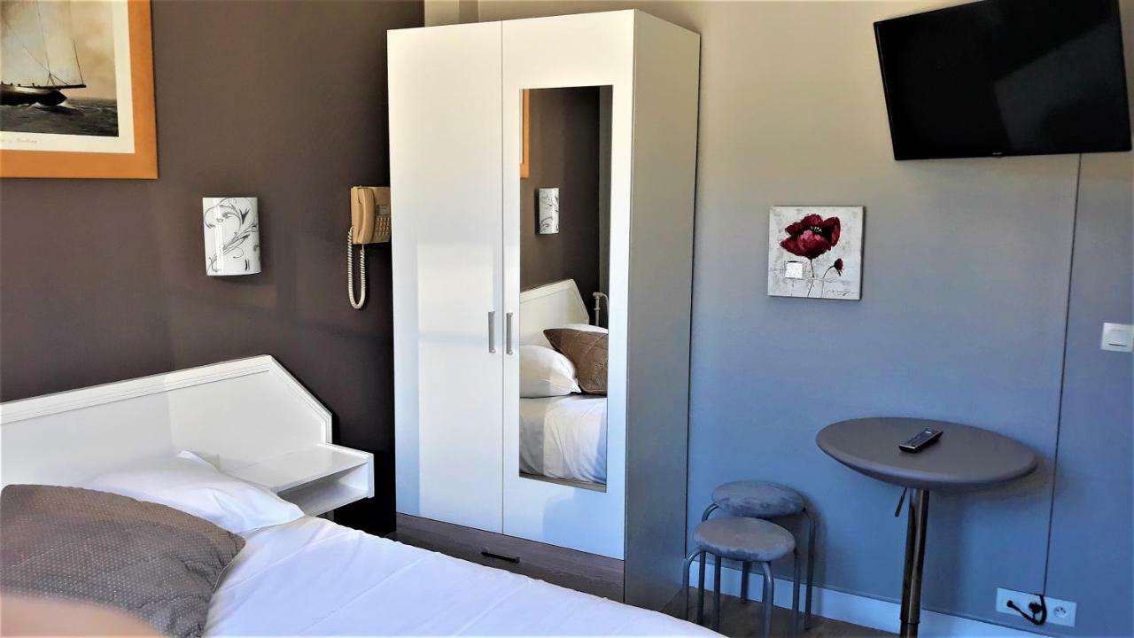 Hotel Le Reynita Трувил сюр Мер Екстериор снимка